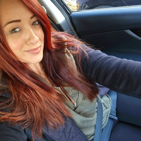 Meet your Posher, Becca. - Picture 1 of 1